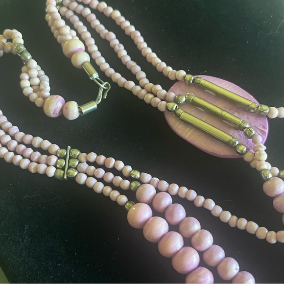 Vintage Lavender Dyed Bone Bead Triple Strand Necklace Elephant 23” - Picture 5 of 6